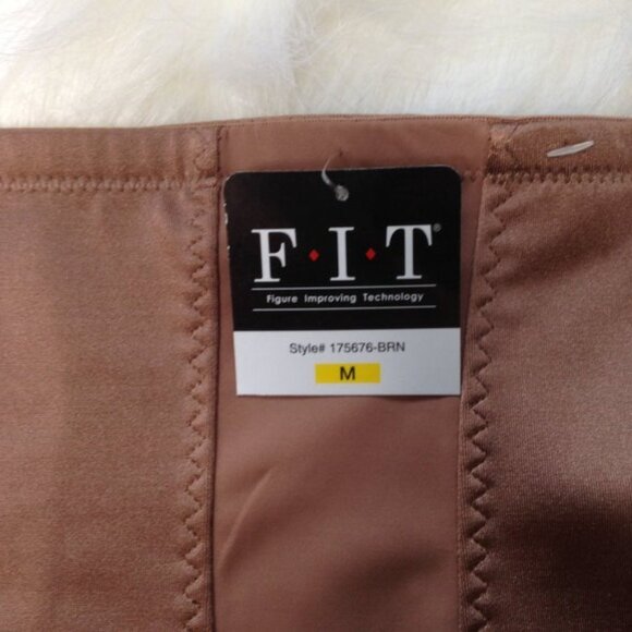 F.I.T. FIT Figure-Improving Technology Shapewear Brief Medium NWT - Picture 2 of 5